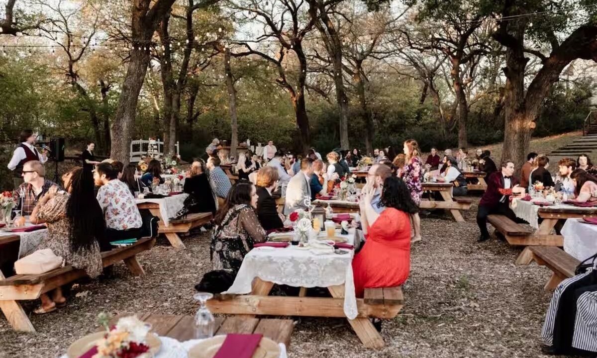 Photo of Outdoor in Era