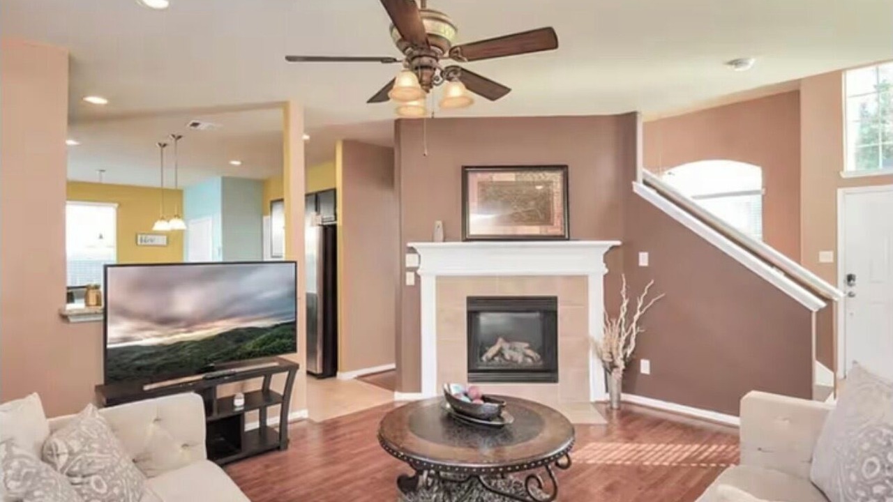 Photo of Livingroom in Falcon Point