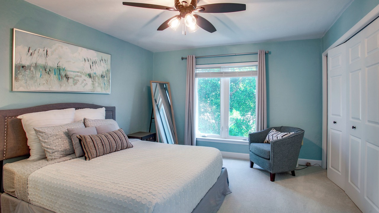 Photo of Bedroom in Iona