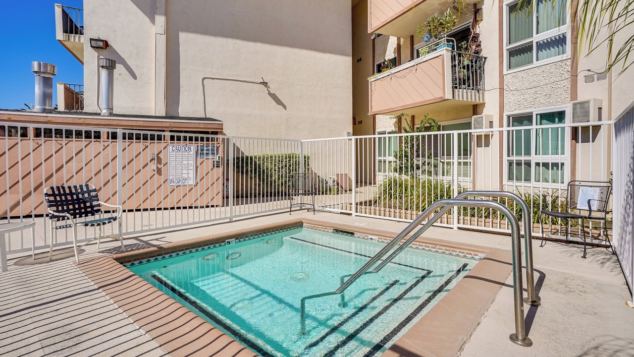 Photo of Outdoor in Park Estates