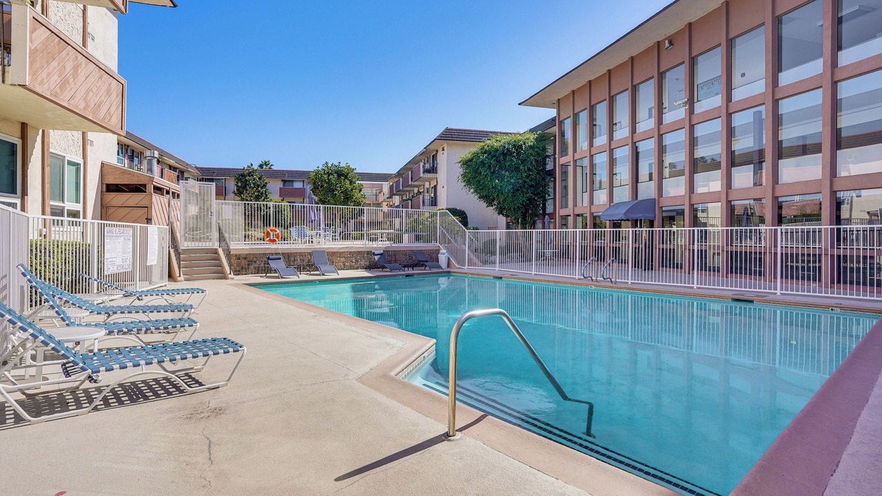 Photo of Outdoor in Park Estates