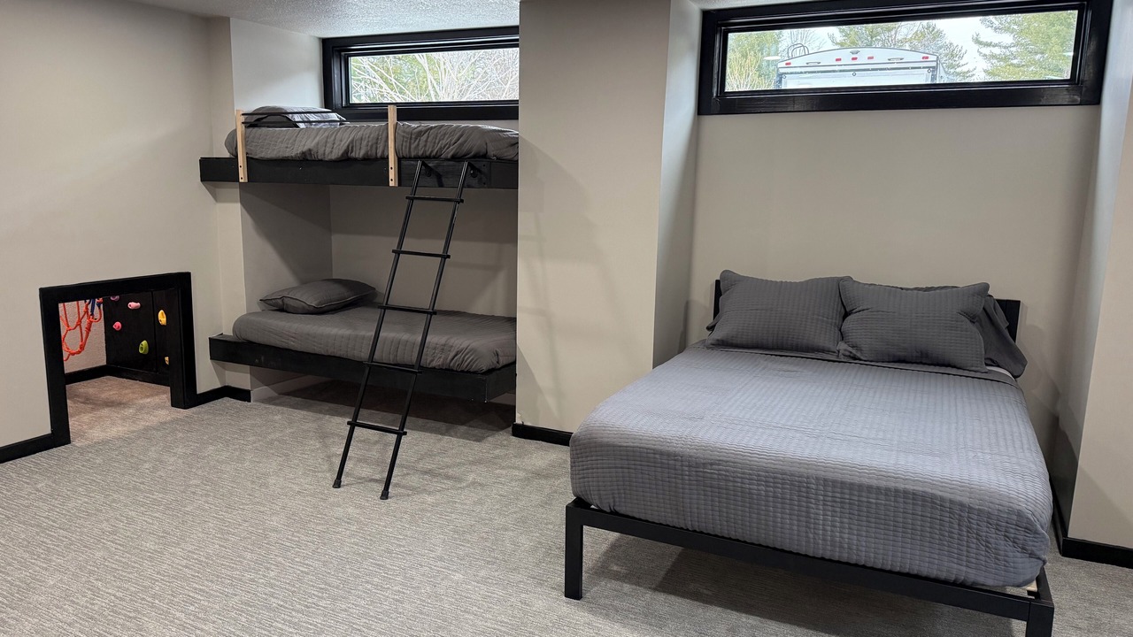 Photo of Bedroom in Bellaire