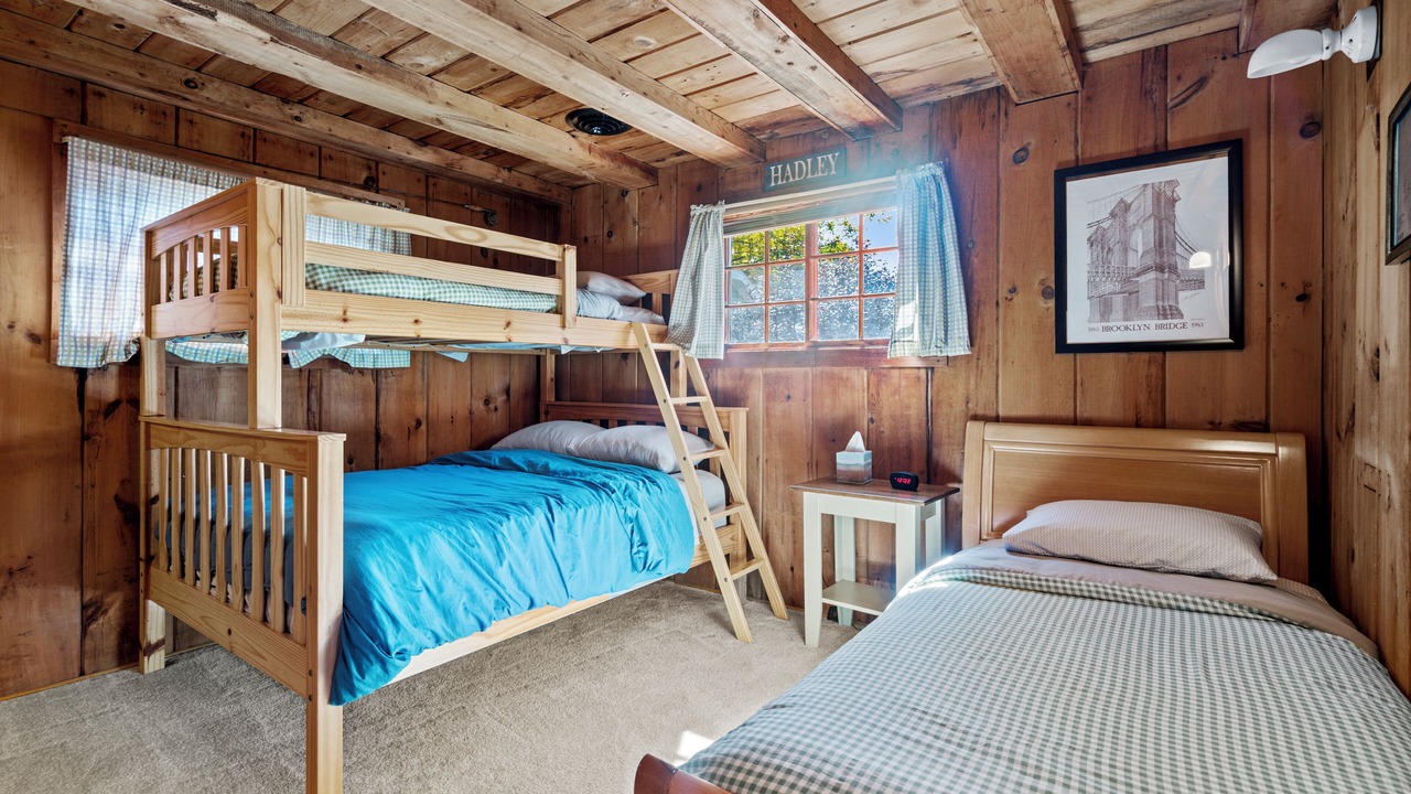 Photo of Bedroom in Lake Luzerne-Hadley