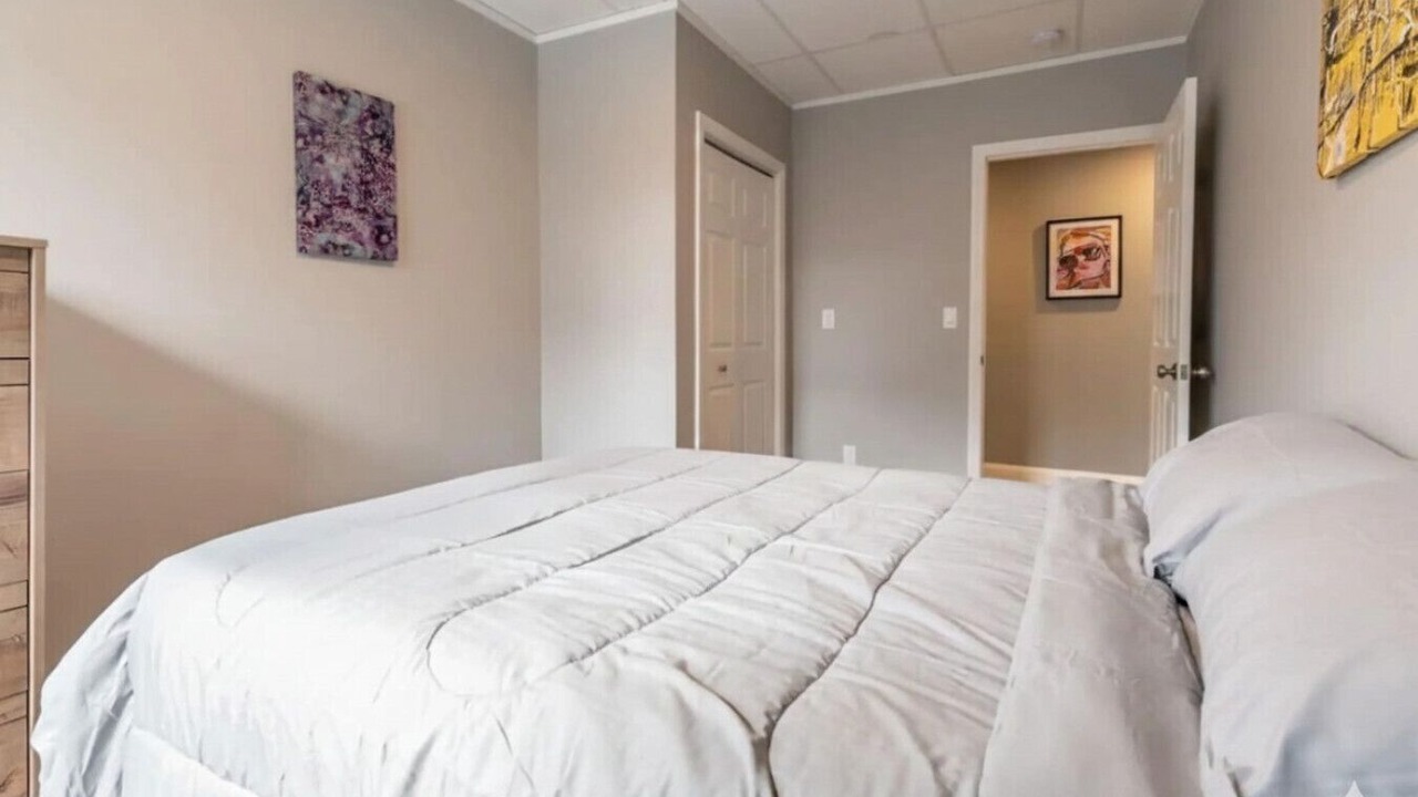 Photo of Bedroom in Orono
