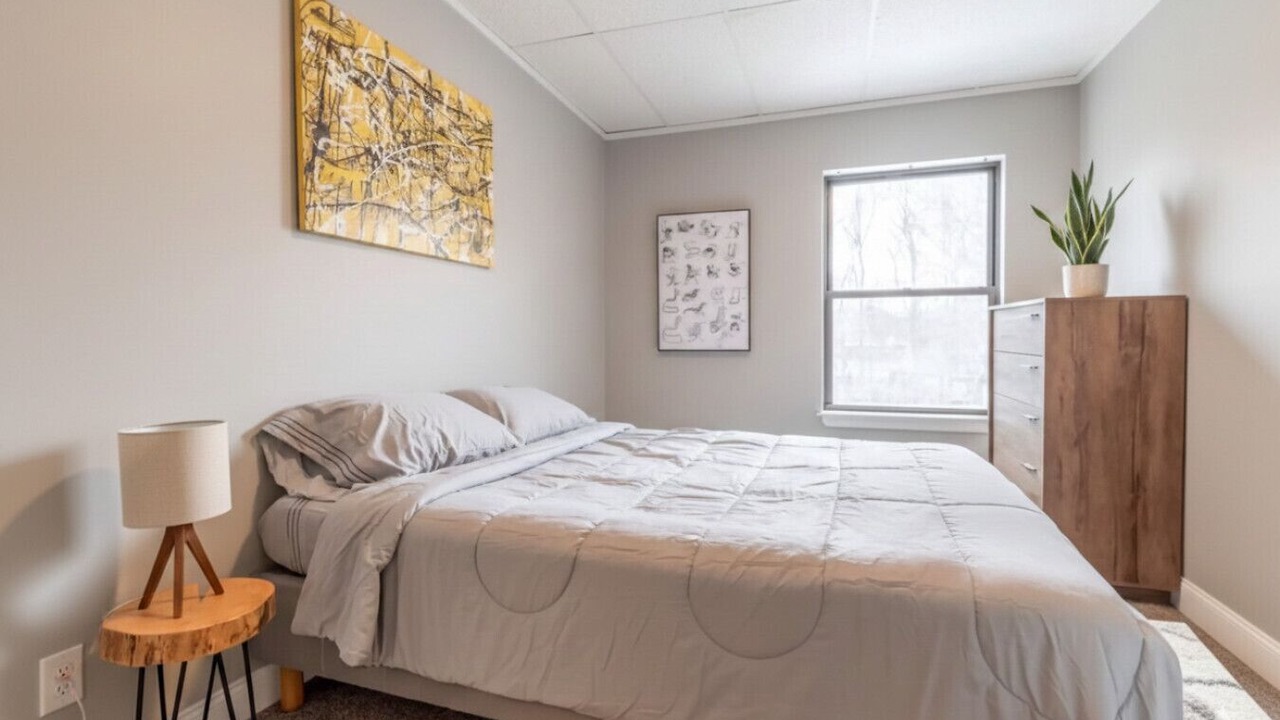 Photo of Bedroom in Orono