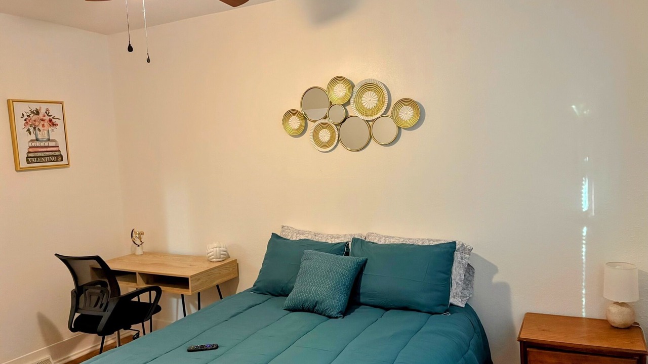 Photo of Bedroom in Downtown