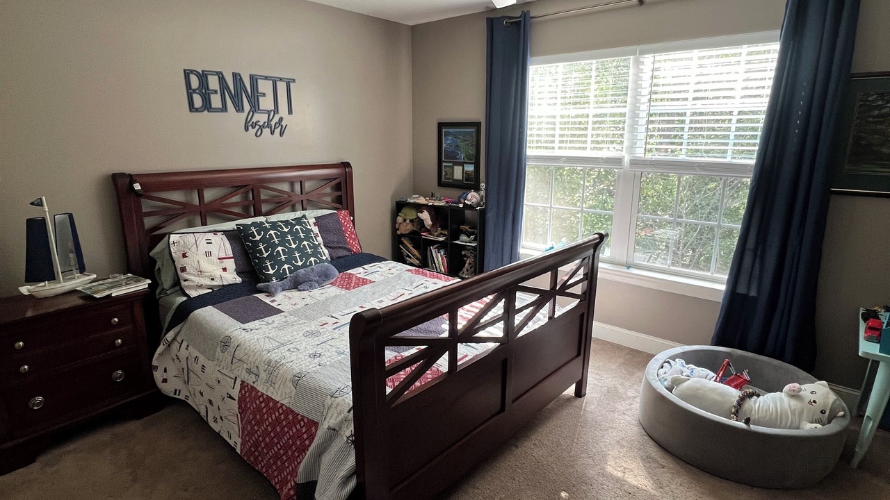 Photo of Bedroom in Graysville