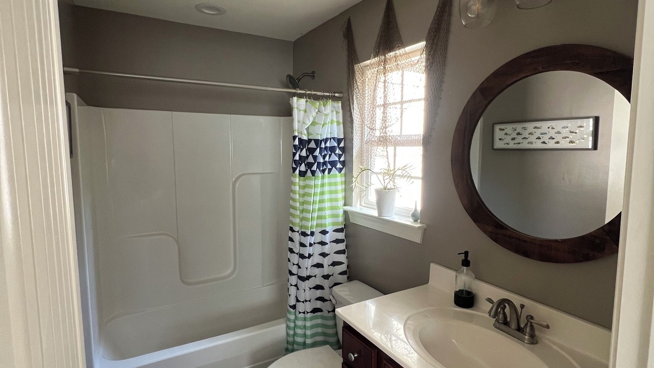Photo of Bathroom in Graysville