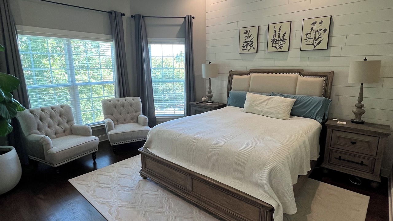 Photo of Bedroom in Graysville