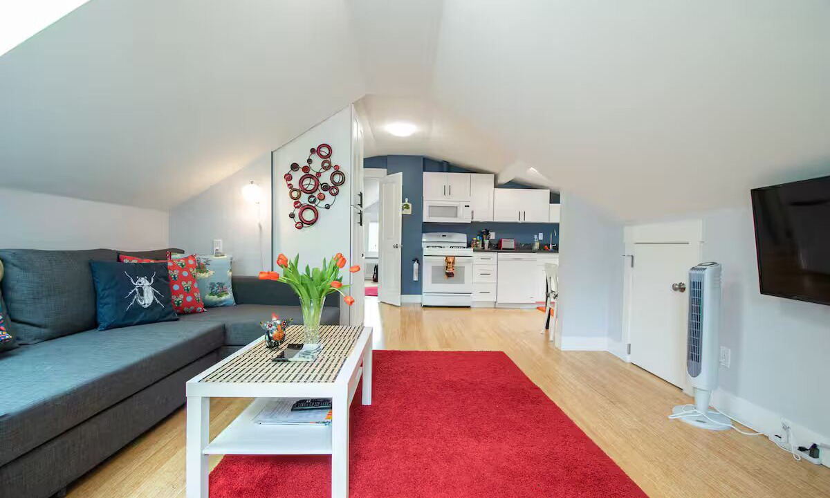 Photo of Livingroom in Fremont