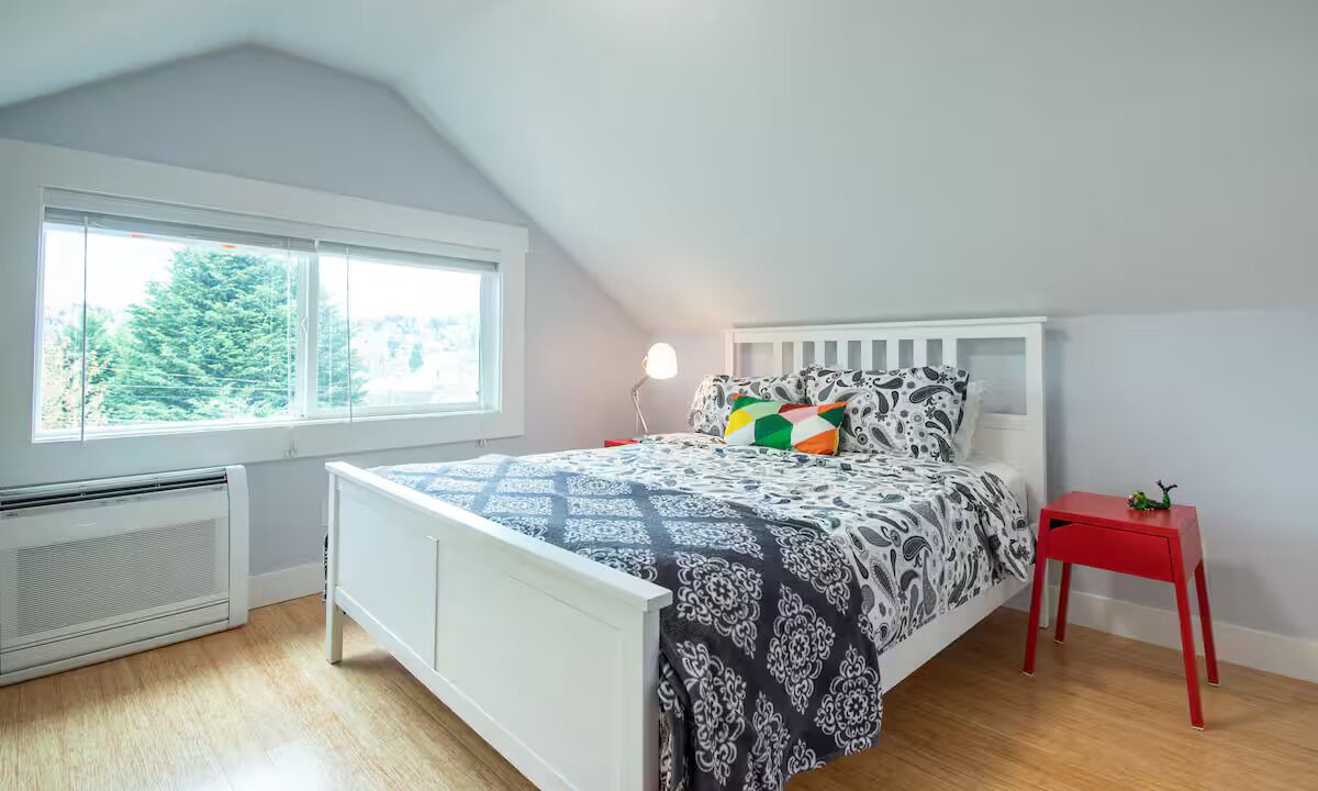 Photo of Bedroom in Fremont