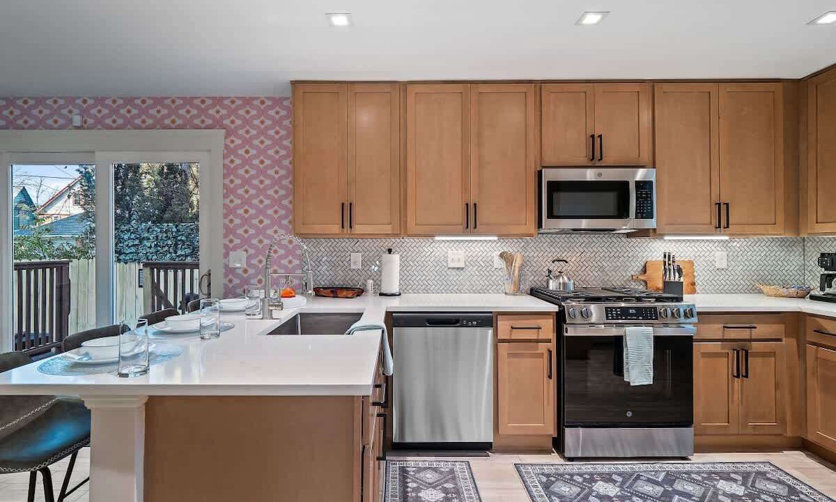 Photo of Outdoor in Detroit - Shoreway