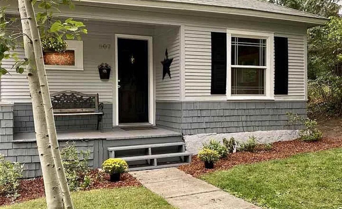 Photo of Outdoor in South Perry District