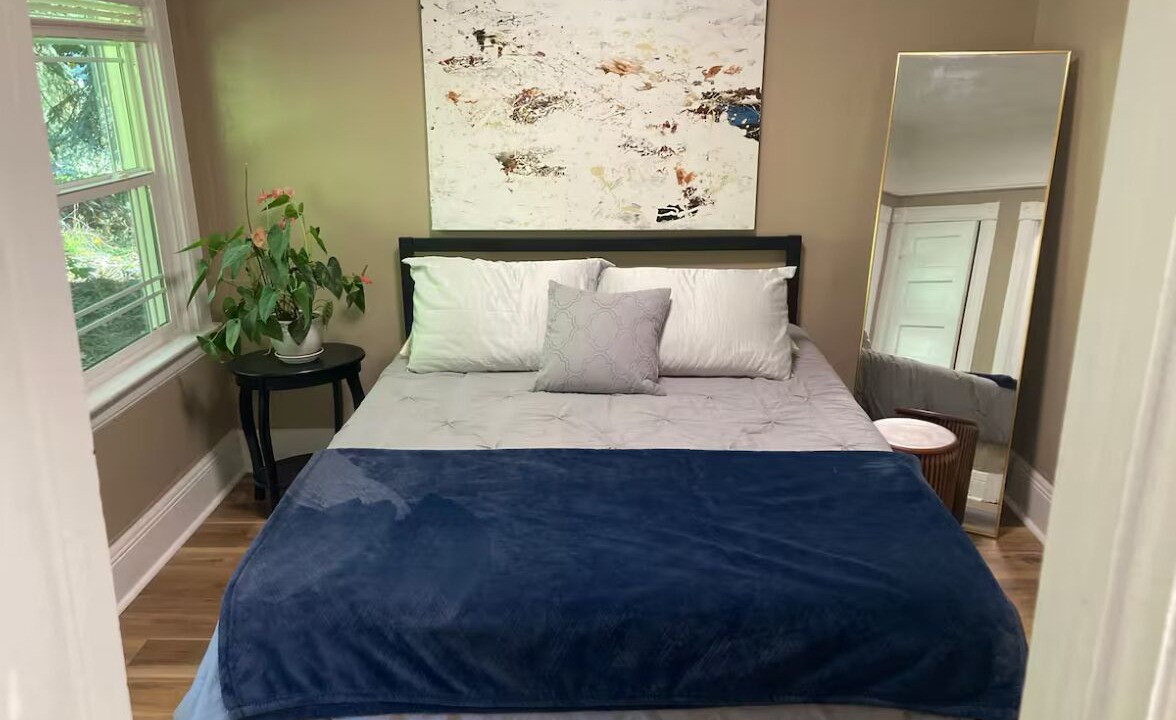 Photo of Bedroom in South Perry District