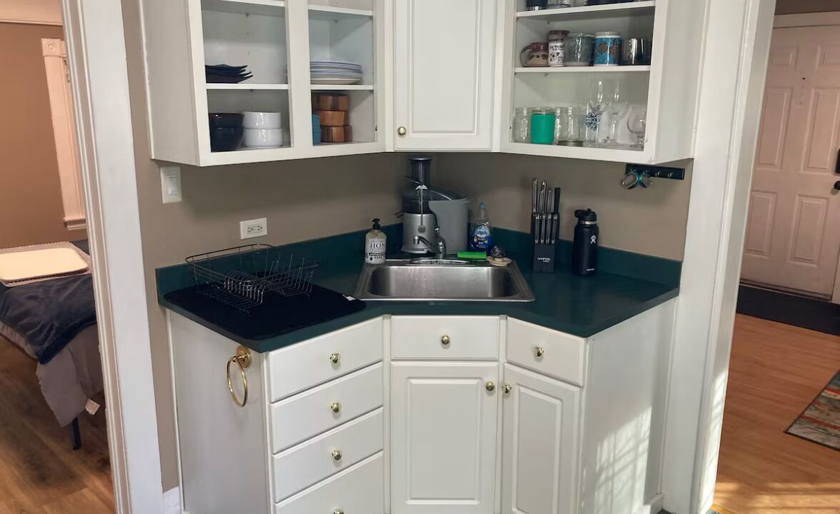 Photo of Kitchen in South Perry District