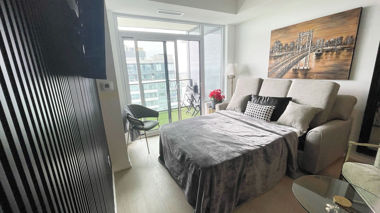 Photo of Livingroom in Pickering