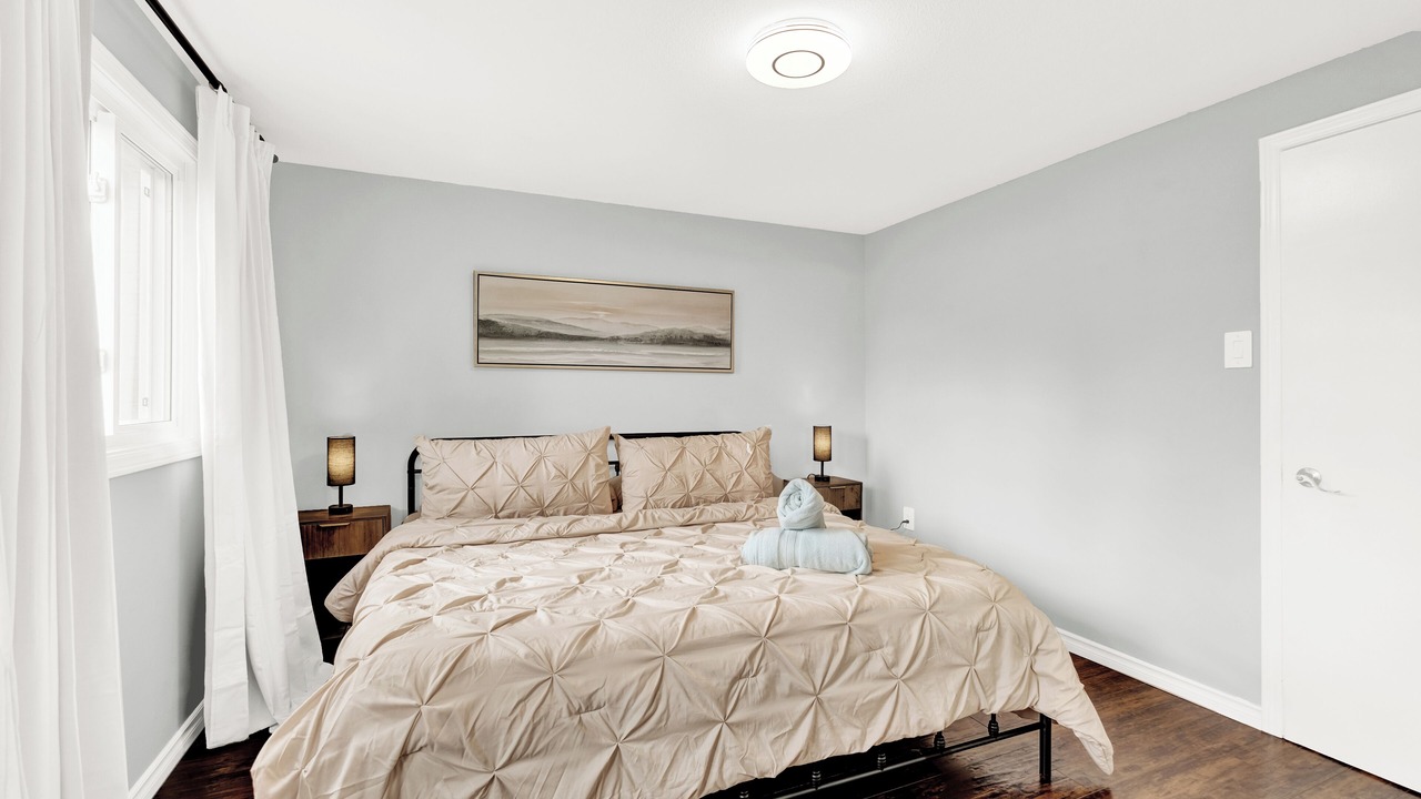 Photo of Bedroom in Thorold