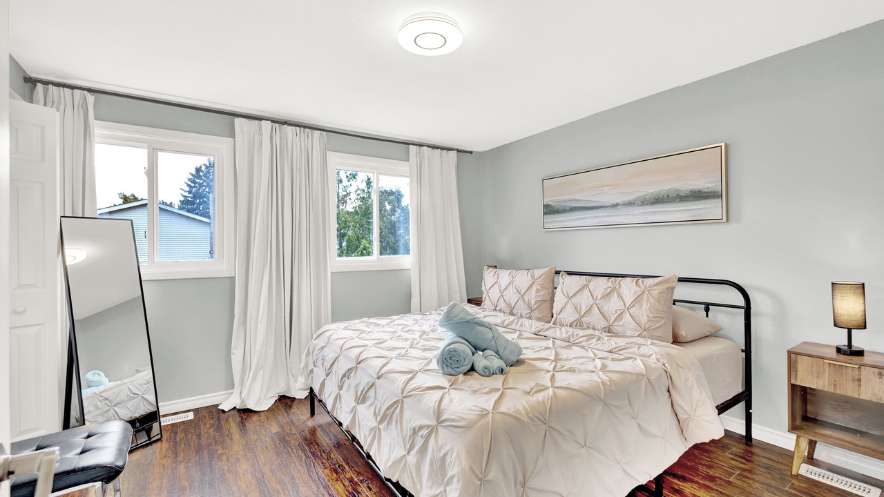 Photo of Bedroom in Thorold