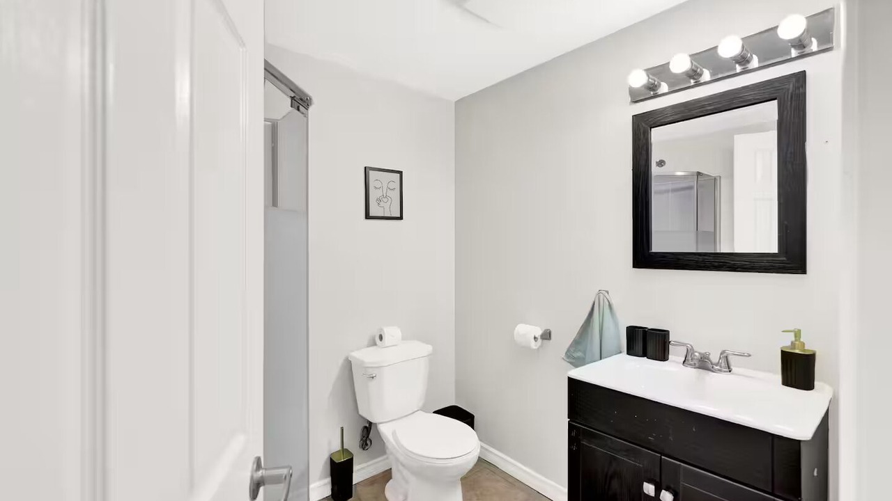 Photo of Bathroom in Thorold