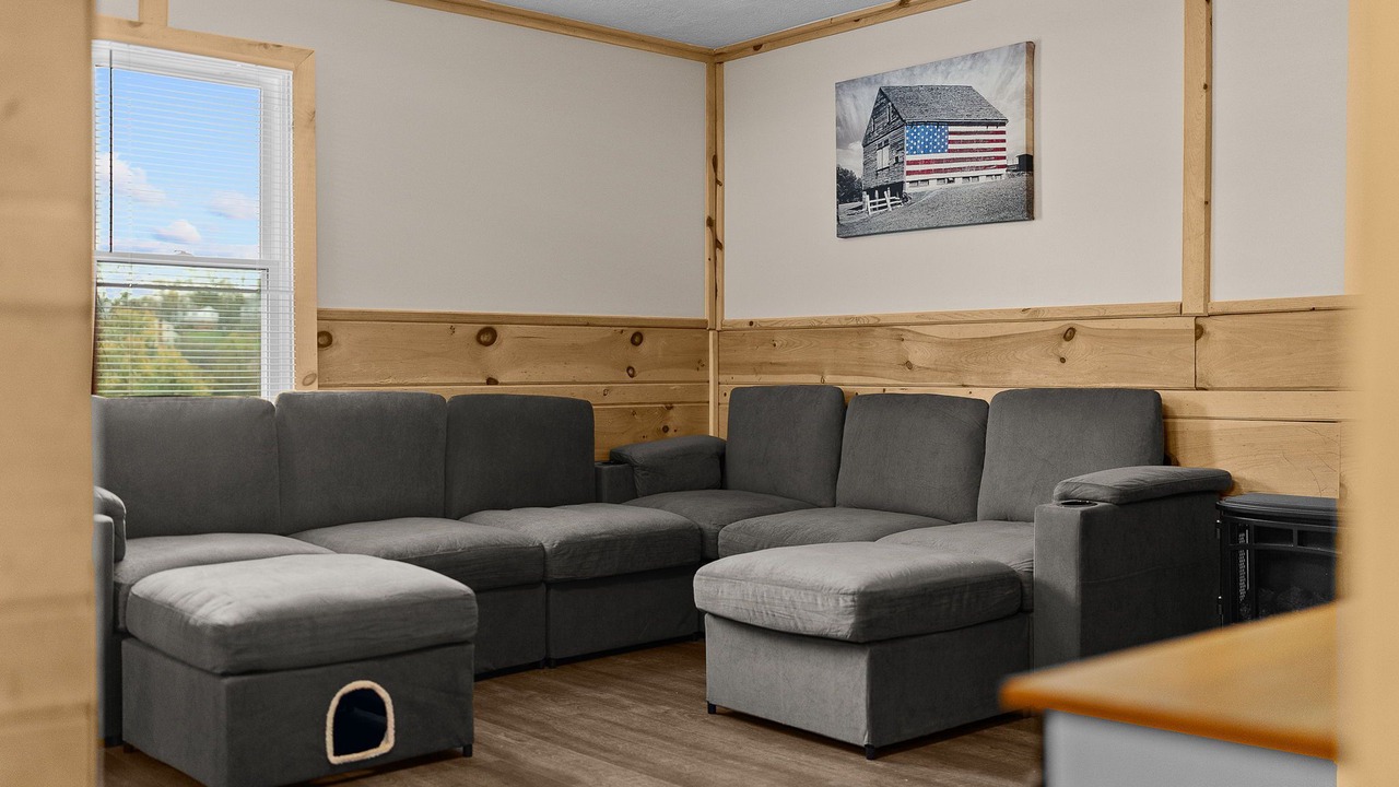 Photo of Livingroom in South Hills