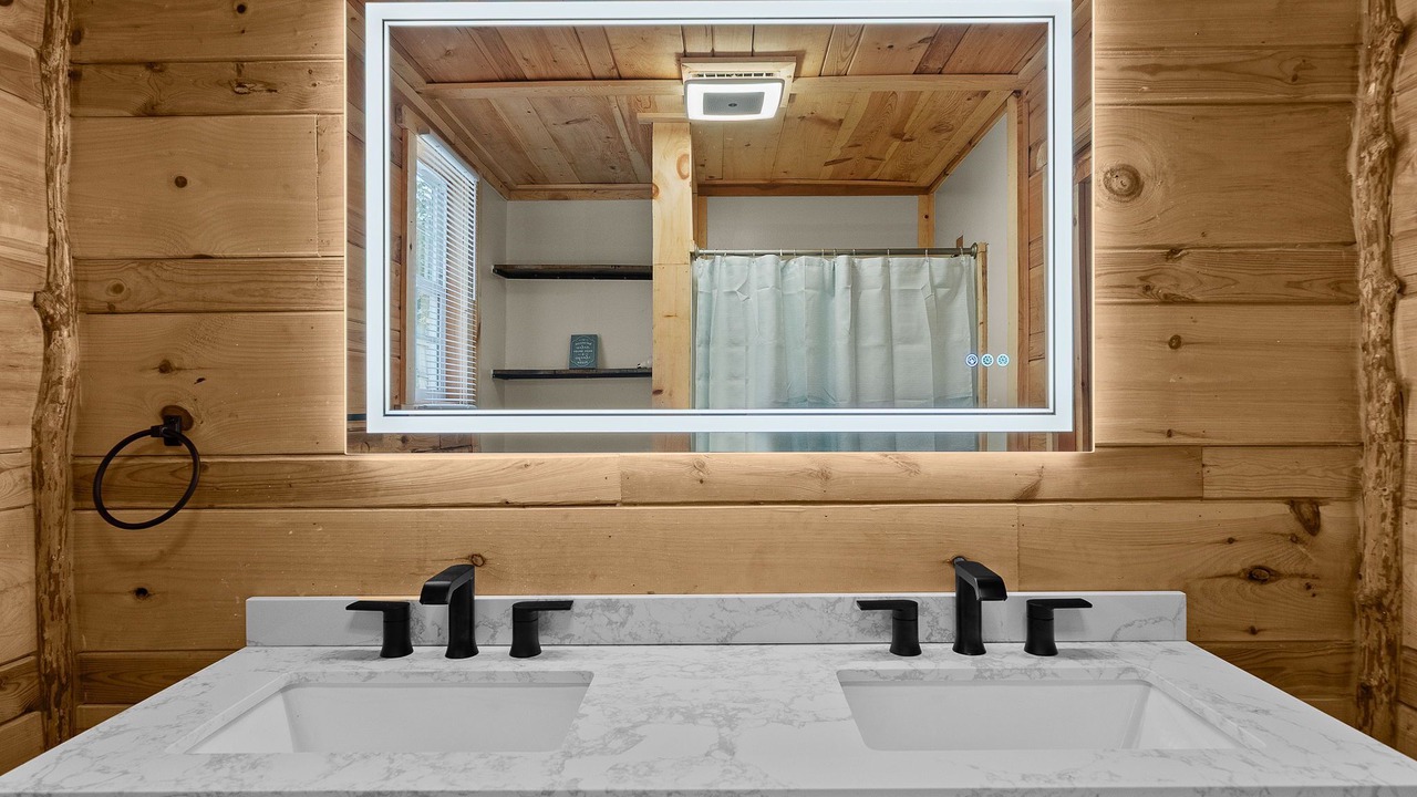 Photo of Bathroom in South Hills