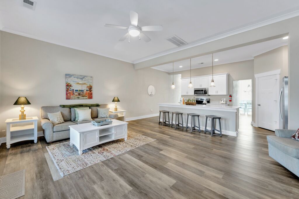 Photo of Livingroom in Northeast Virginia Beach