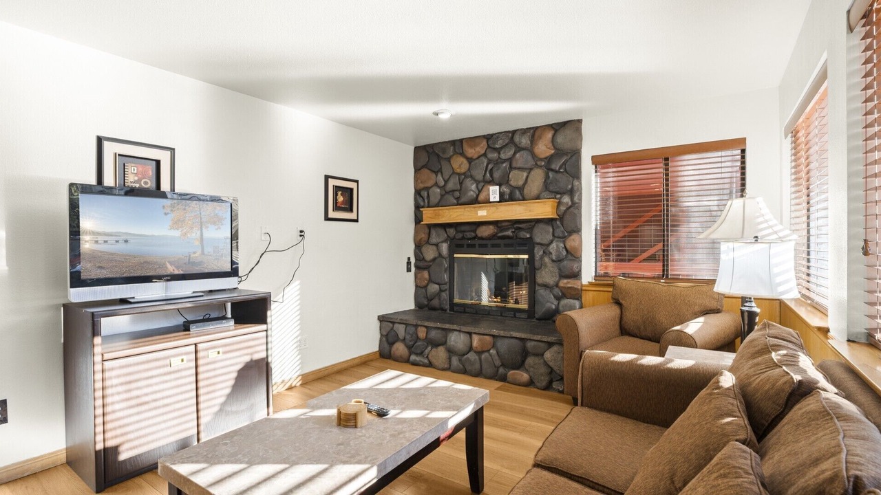 Photo of Livingroom in Tahoe Vista