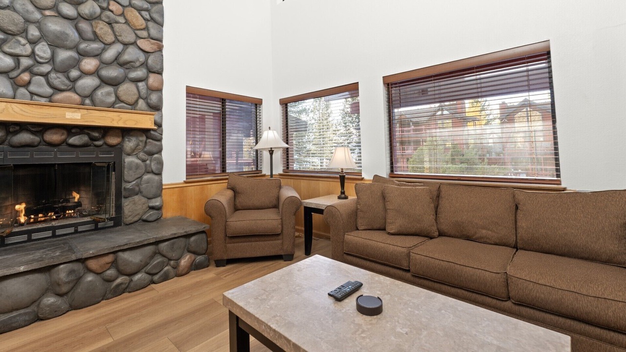 Photo of Livingroom in Tahoe Vista