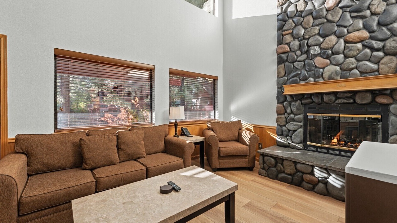 Photo of Livingroom in Tahoe Vista