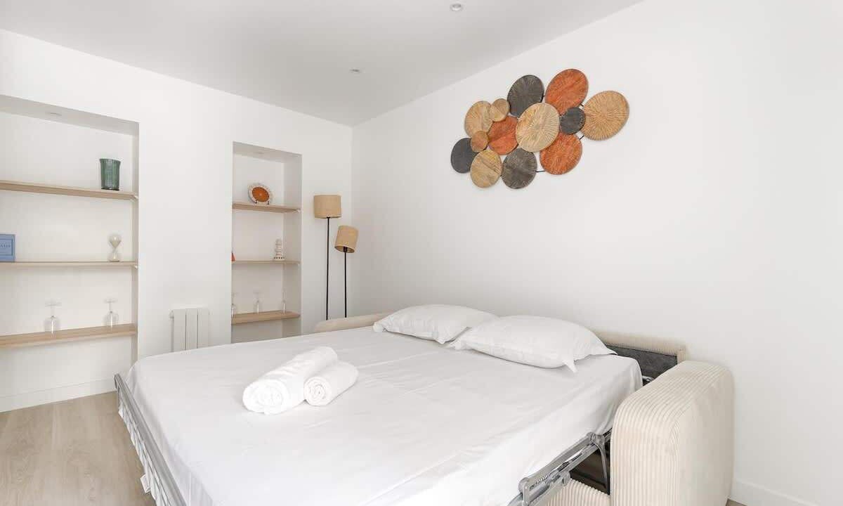 Photo of Bedroom in Charenton-le-Pont