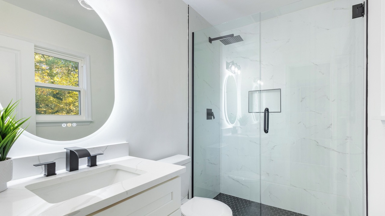 Photo of Bathroom in Lithonia