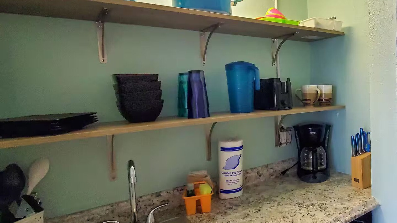 Photo of Kitchen in Rogers Seabreeze