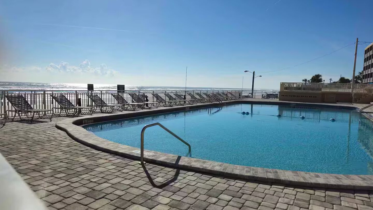 Photo of Outdoor in Rogers Seabreeze