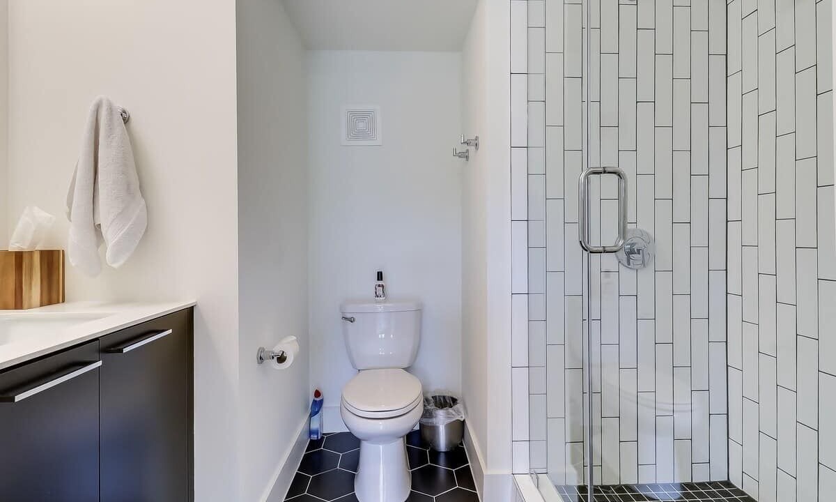 Photo of Bathroom in South River City