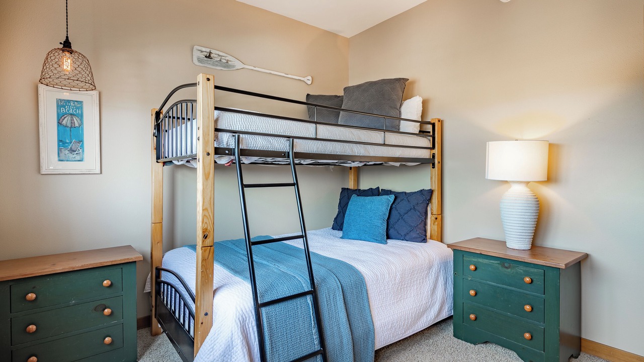 Photo of Bedroom in Blaine