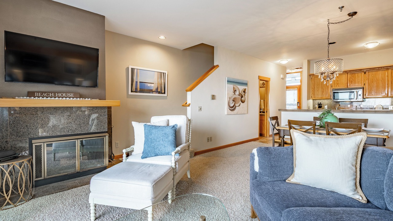 Photo of Livingroom in Blaine