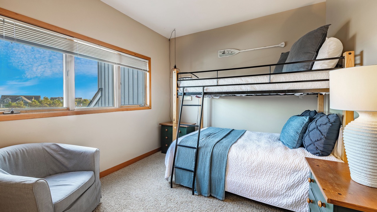 Photo of Bedroom in Blaine