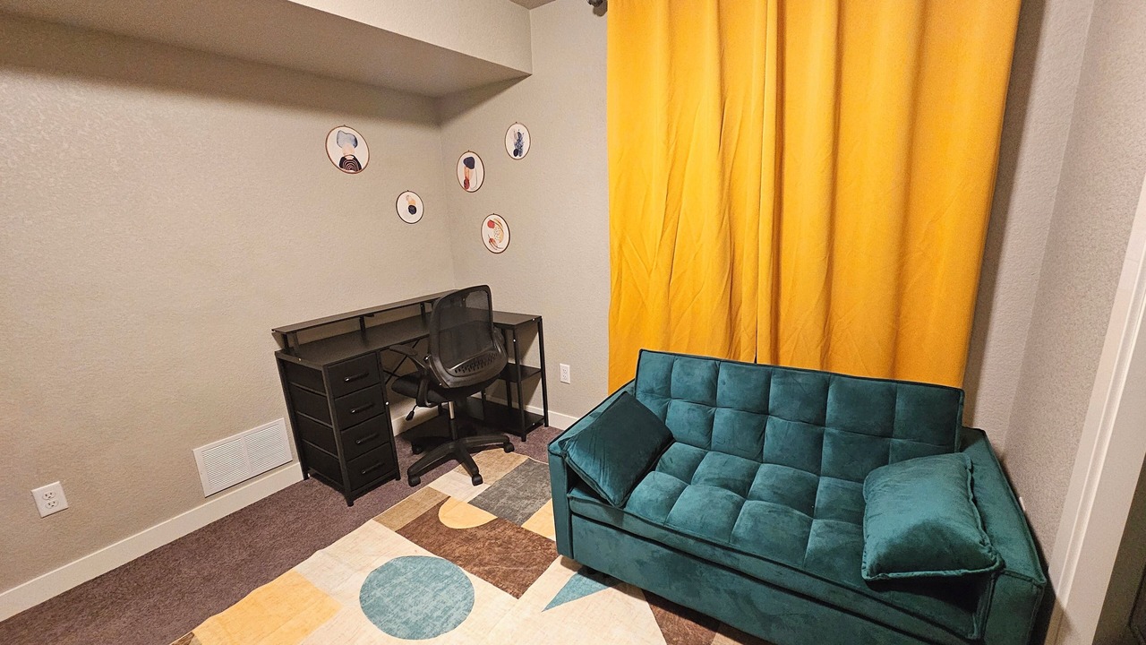 Photo of Livingroom in Box Elder