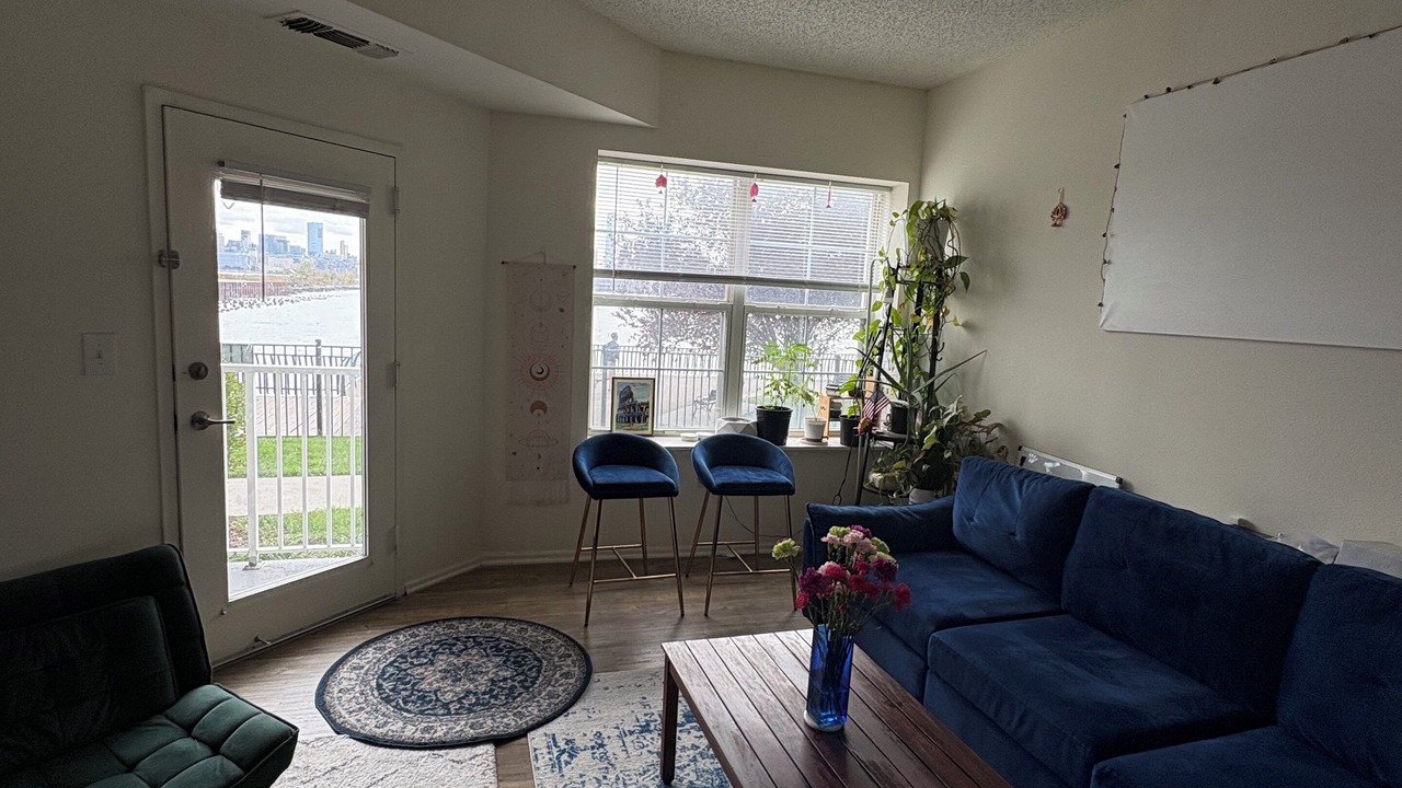 Photo of Livingroom in The Waterfront