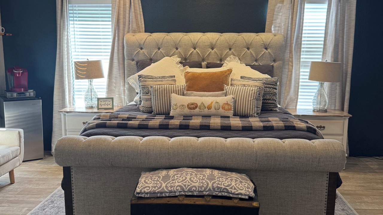 Photo of Bedroom in Biggs Field
