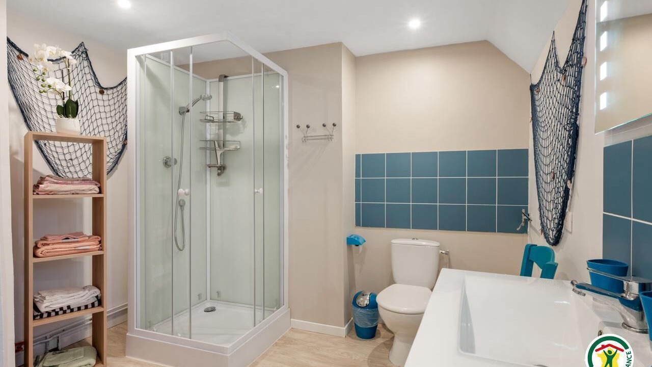 Photo of Bathroom in Saint-Saens