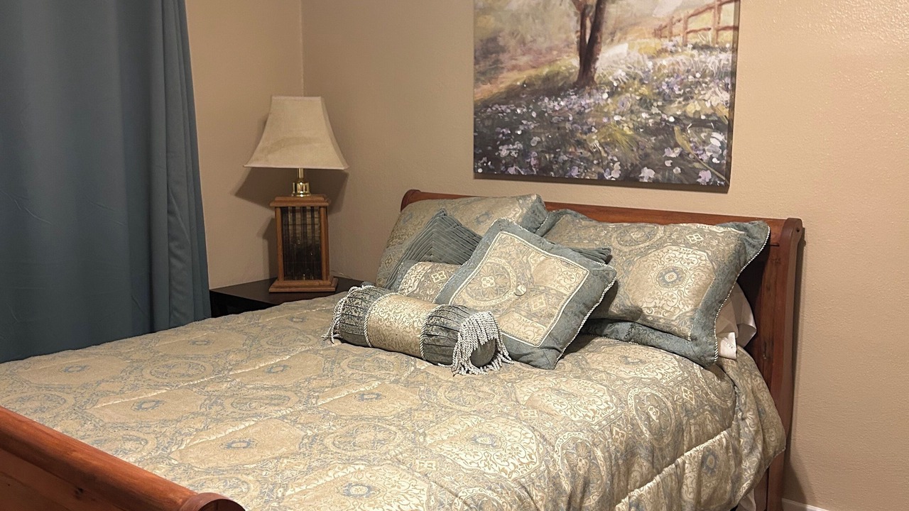 Photo of Bedroom in Fort Morgan