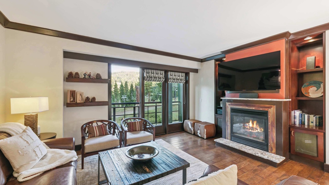 Photo of Livingroom in Truckee
