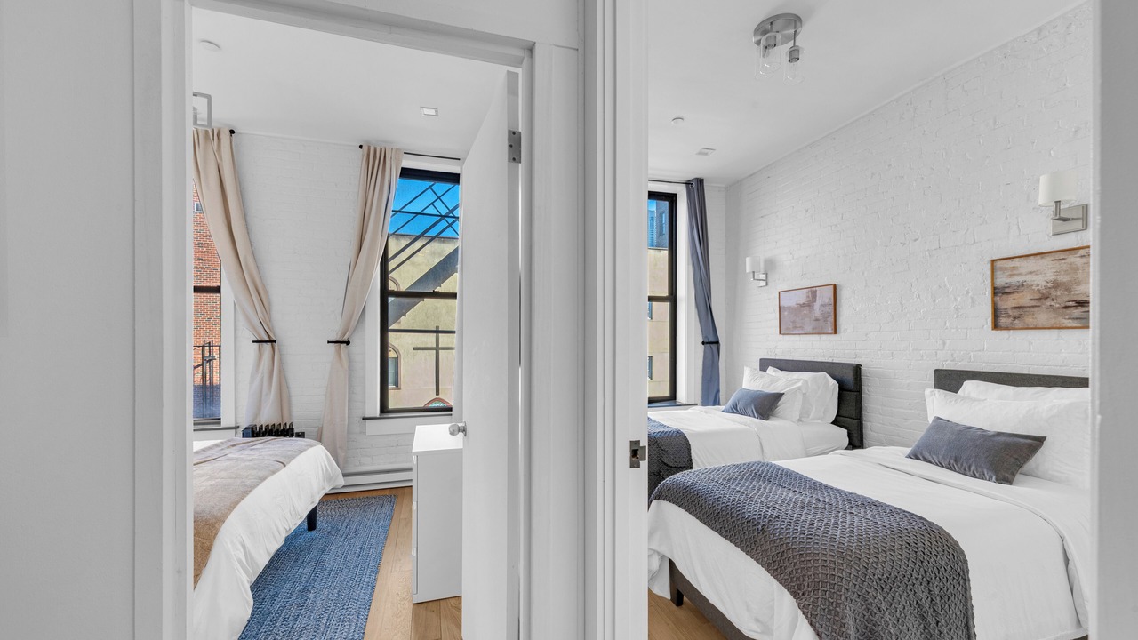 Photo of Bedroom in Midtown West