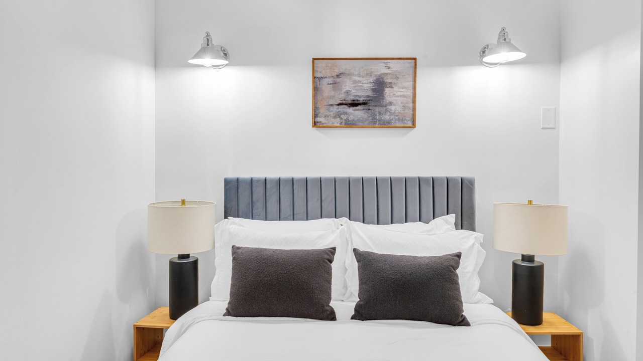 Photo of Bedroom in Midtown West