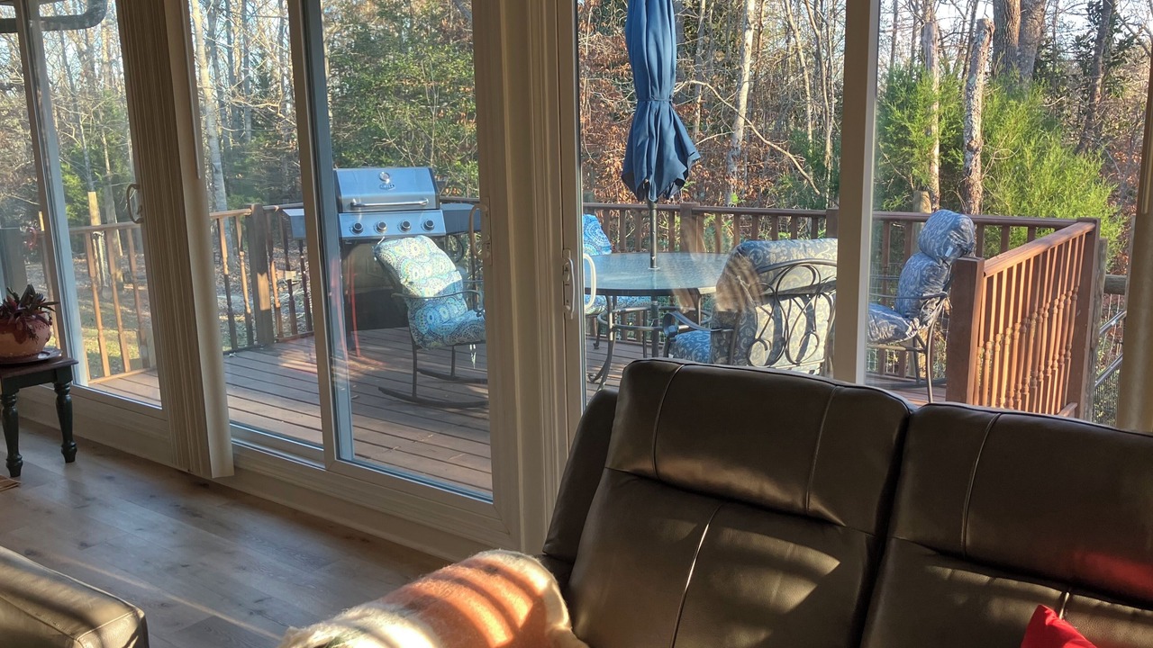 Photo of Livingroom in Toccoa