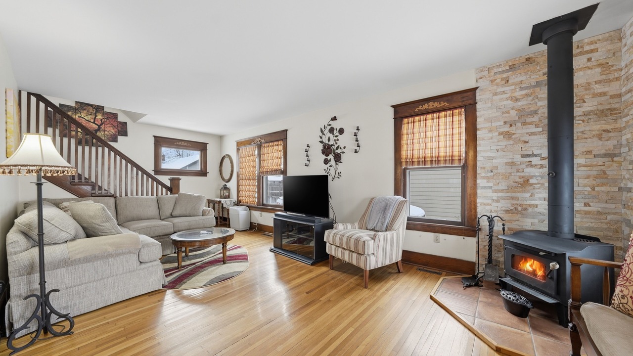 Photo of Livingroom in Angola