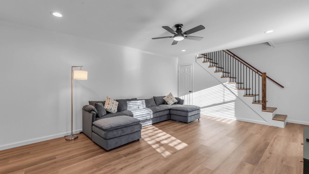 Photo of Livingroom in Ashland City
