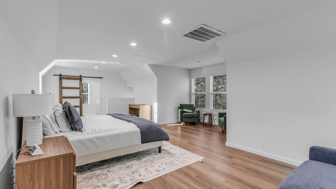 Photo of Bedroom in Ashland City