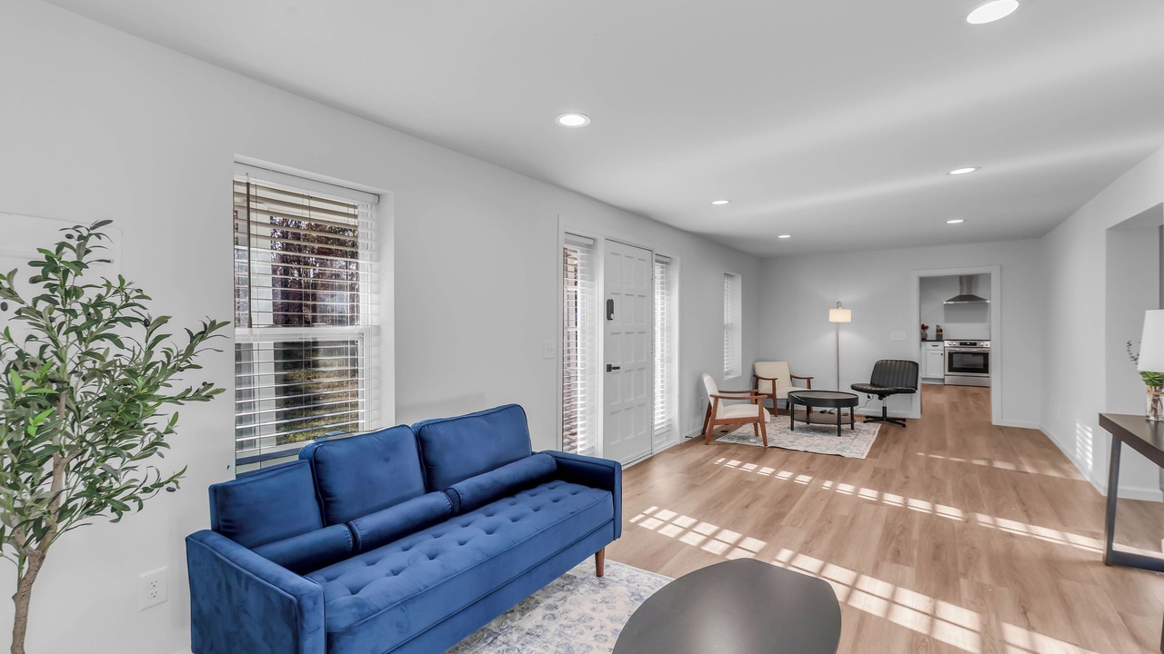 Photo of Livingroom in Ashland City